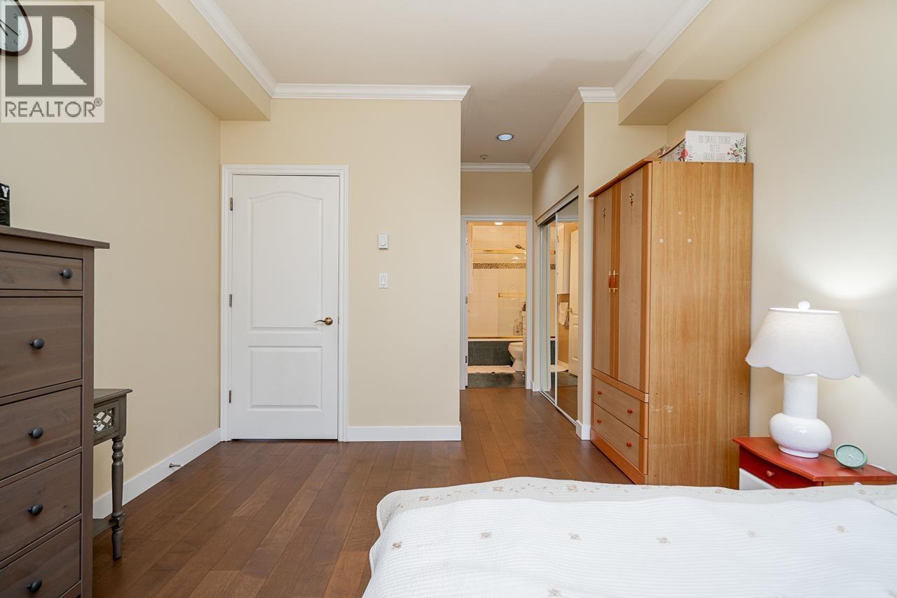 204 1765 MARINE DRIVE, West Vancouver