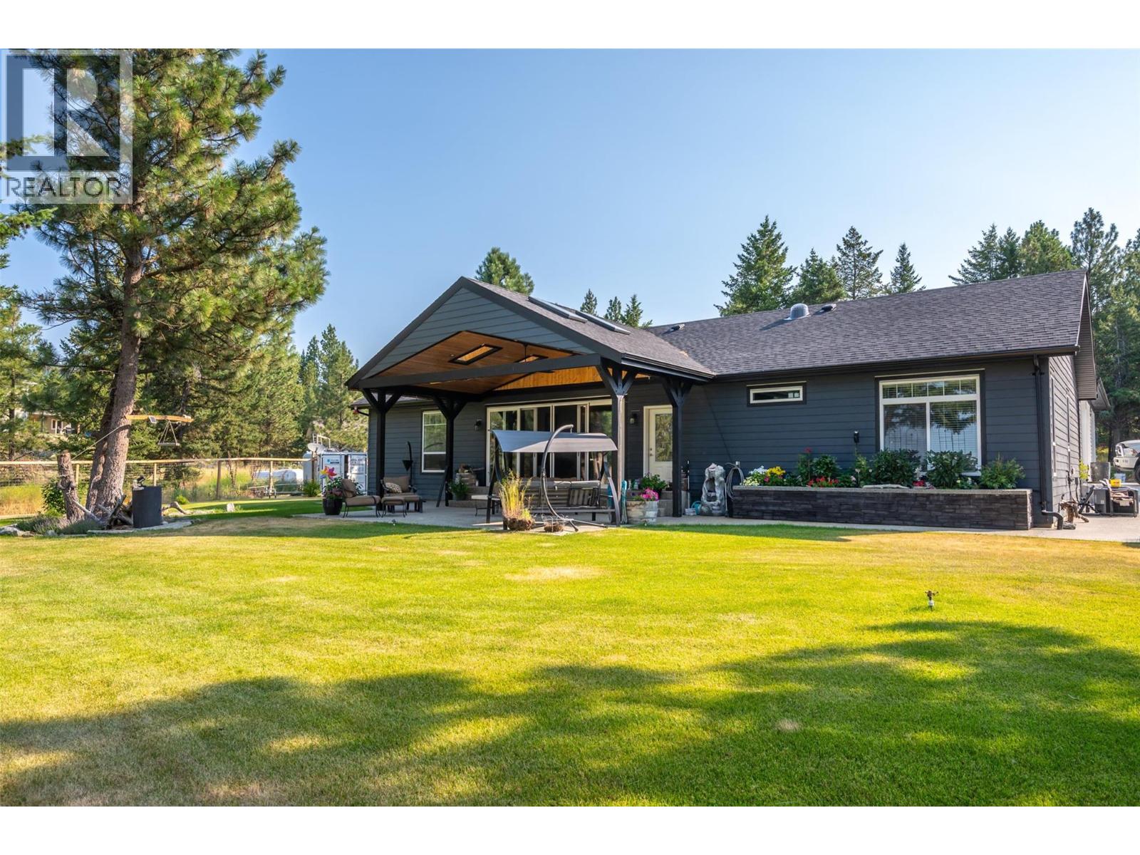 124 Sasquatch Trail, Osoyoos