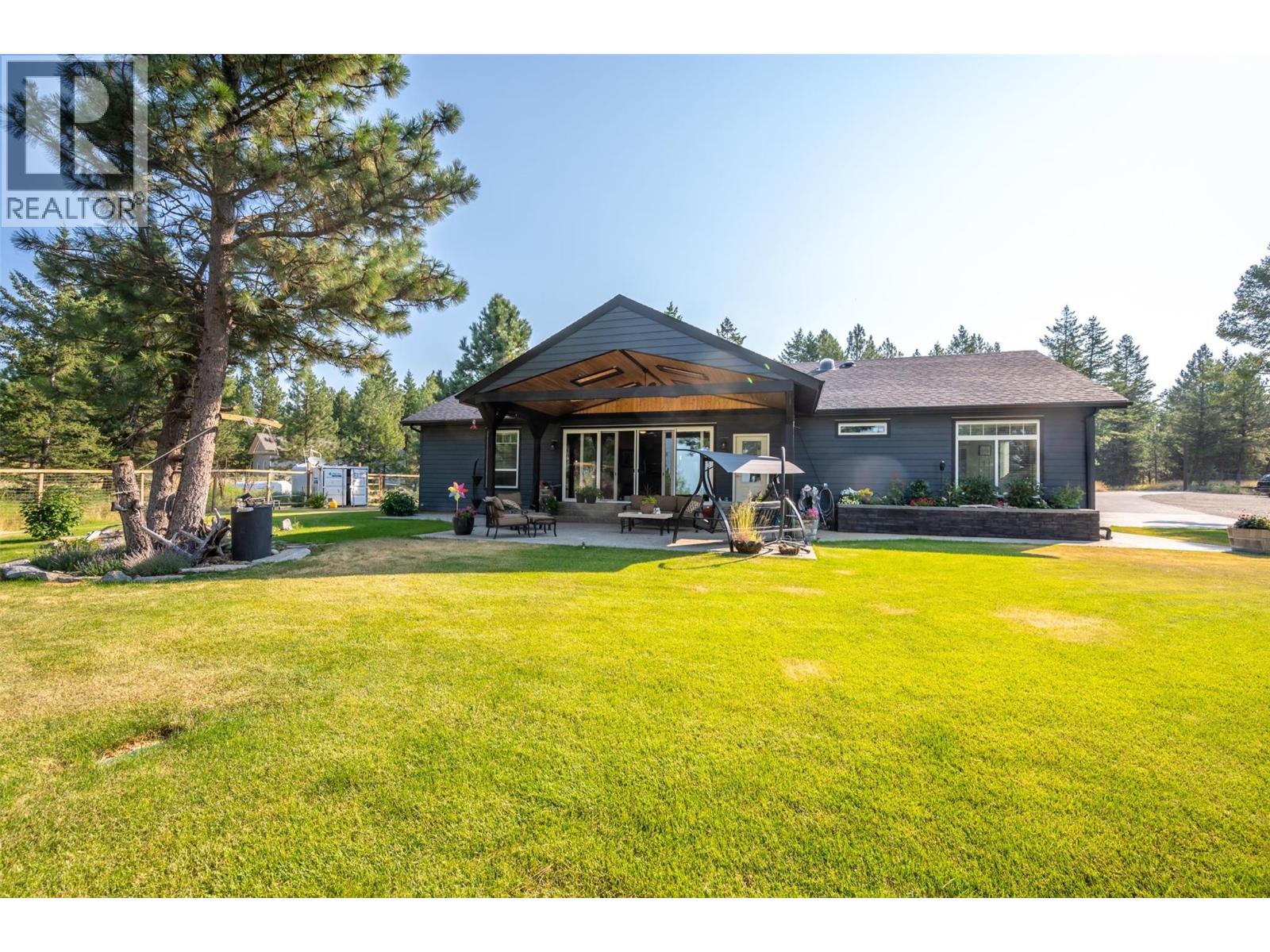 124 Sasquatch Trail, Osoyoos