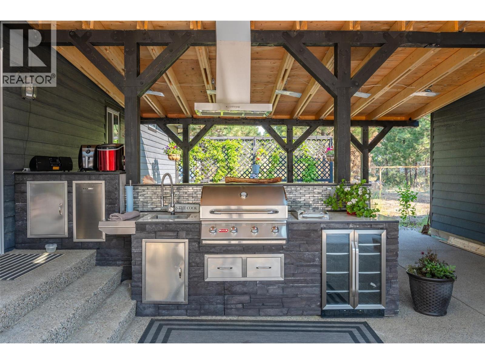 124 Sasquatch Trail, Osoyoos