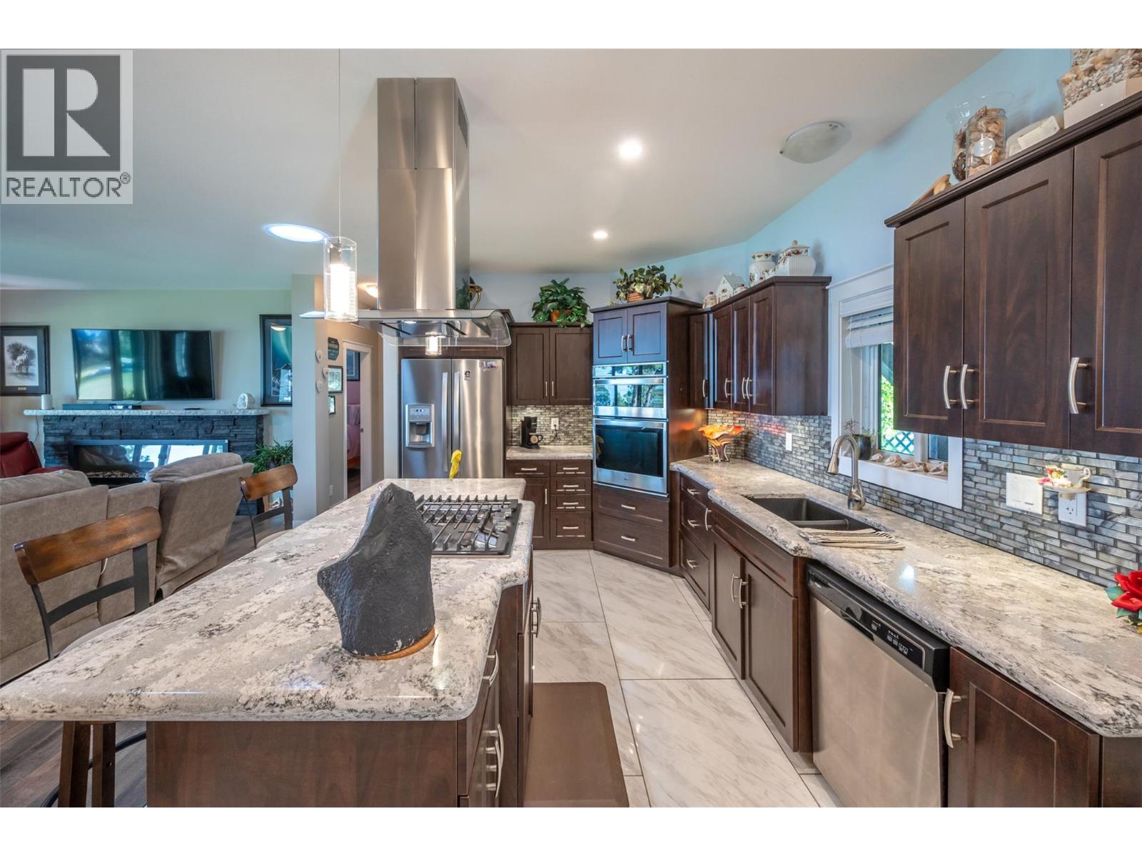 124 Sasquatch Trail, Osoyoos