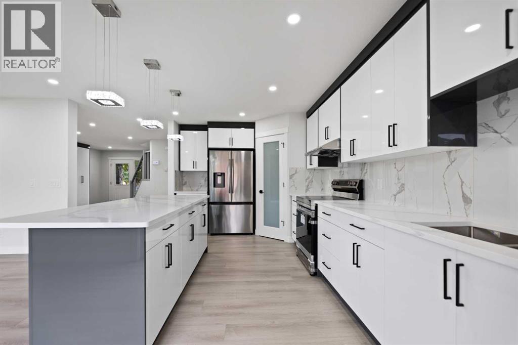 Single Family House for Sale in  Saddlecrest Green NE Saddle Ridge Calgary 