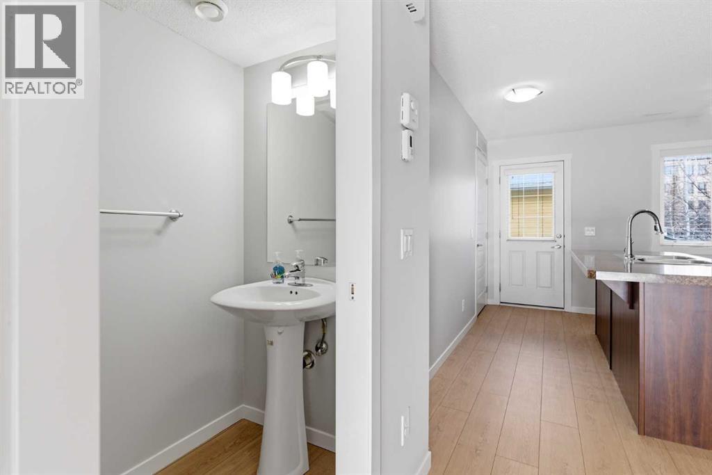 Single Family House for Sale in  McKenzie Towne Close SE McKenzie Towne Calgary 