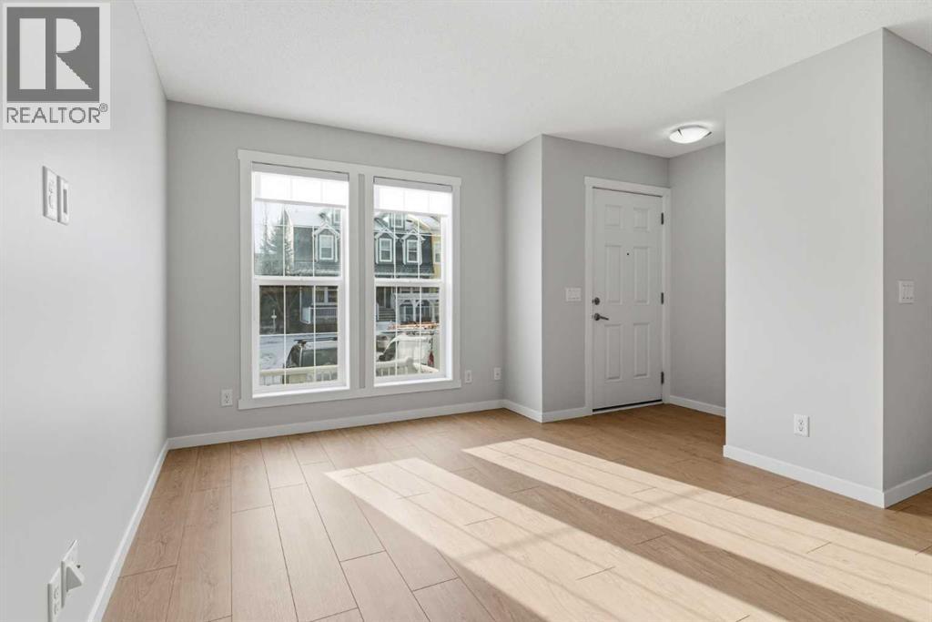 Single Family House for Sale in  McKenzie Towne Close SE McKenzie Towne Calgary 