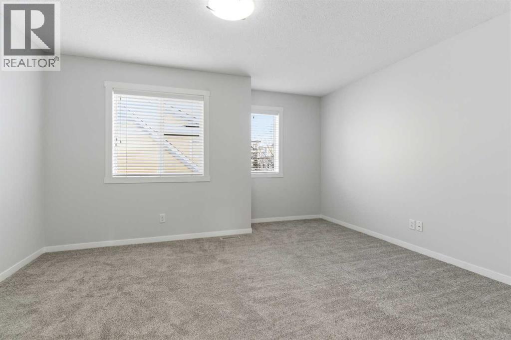 Single Family House for Sale in  McKenzie Towne Close SE McKenzie Towne Calgary 