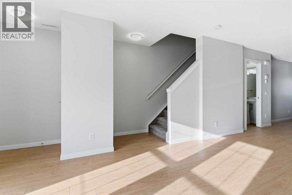 Single Family House for Sale in  McKenzie Towne Close SE McKenzie Towne Calgary 