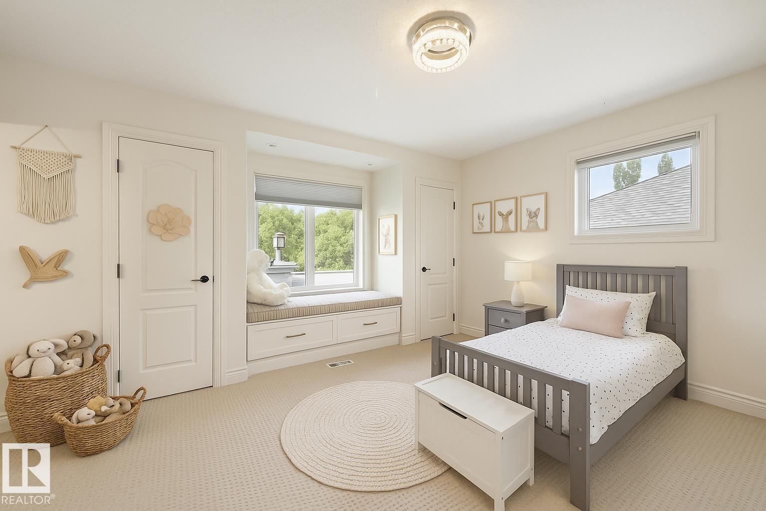 2426 MARTELL CR NW, Edmonton