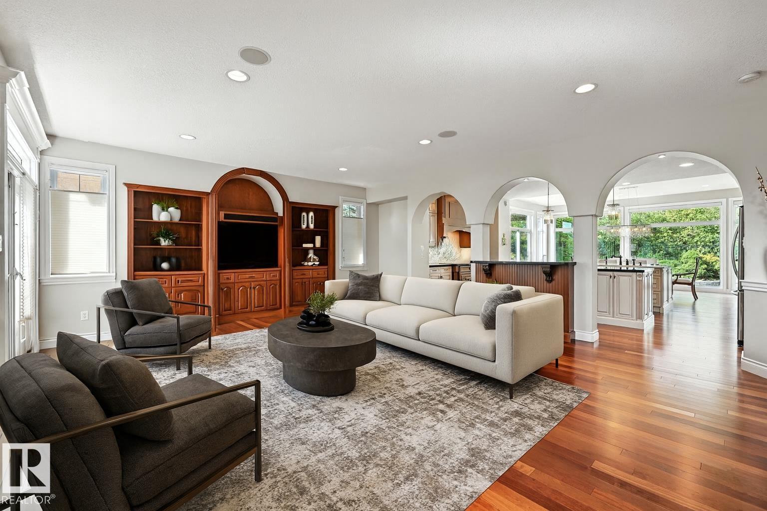 2426 MARTELL CR NW, Edmonton