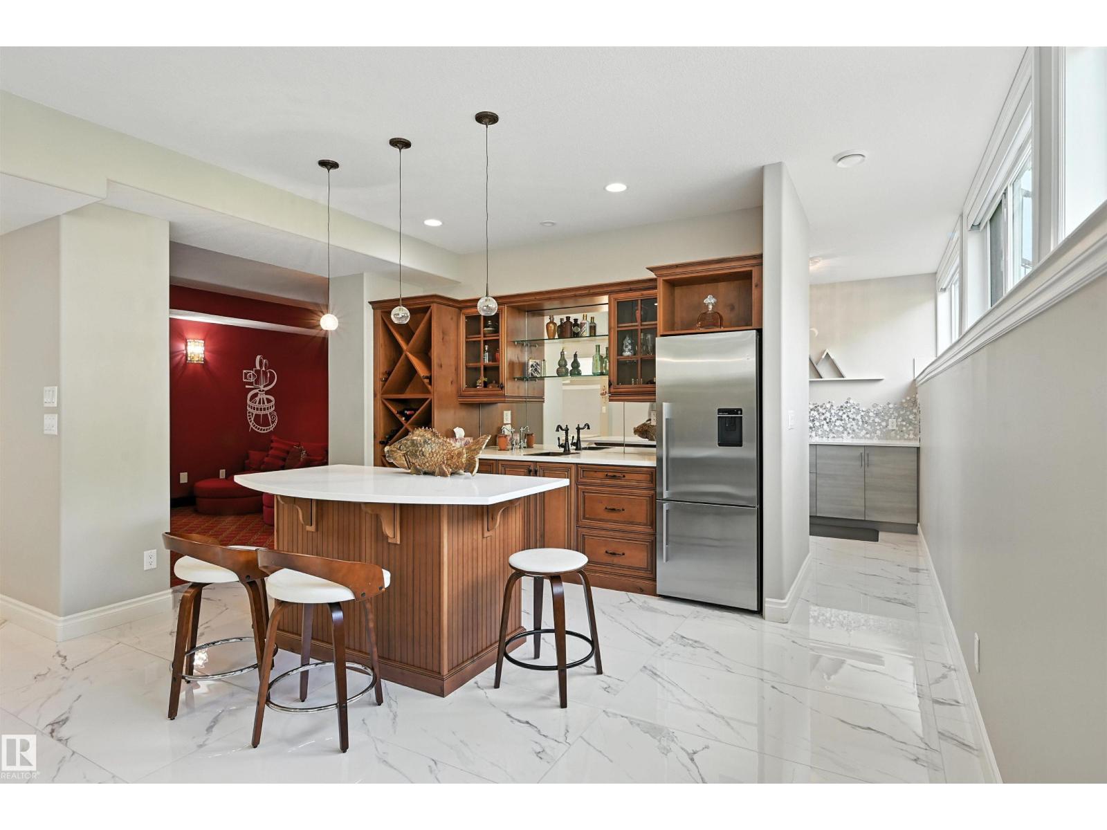 2426 MARTELL CR NW, Edmonton