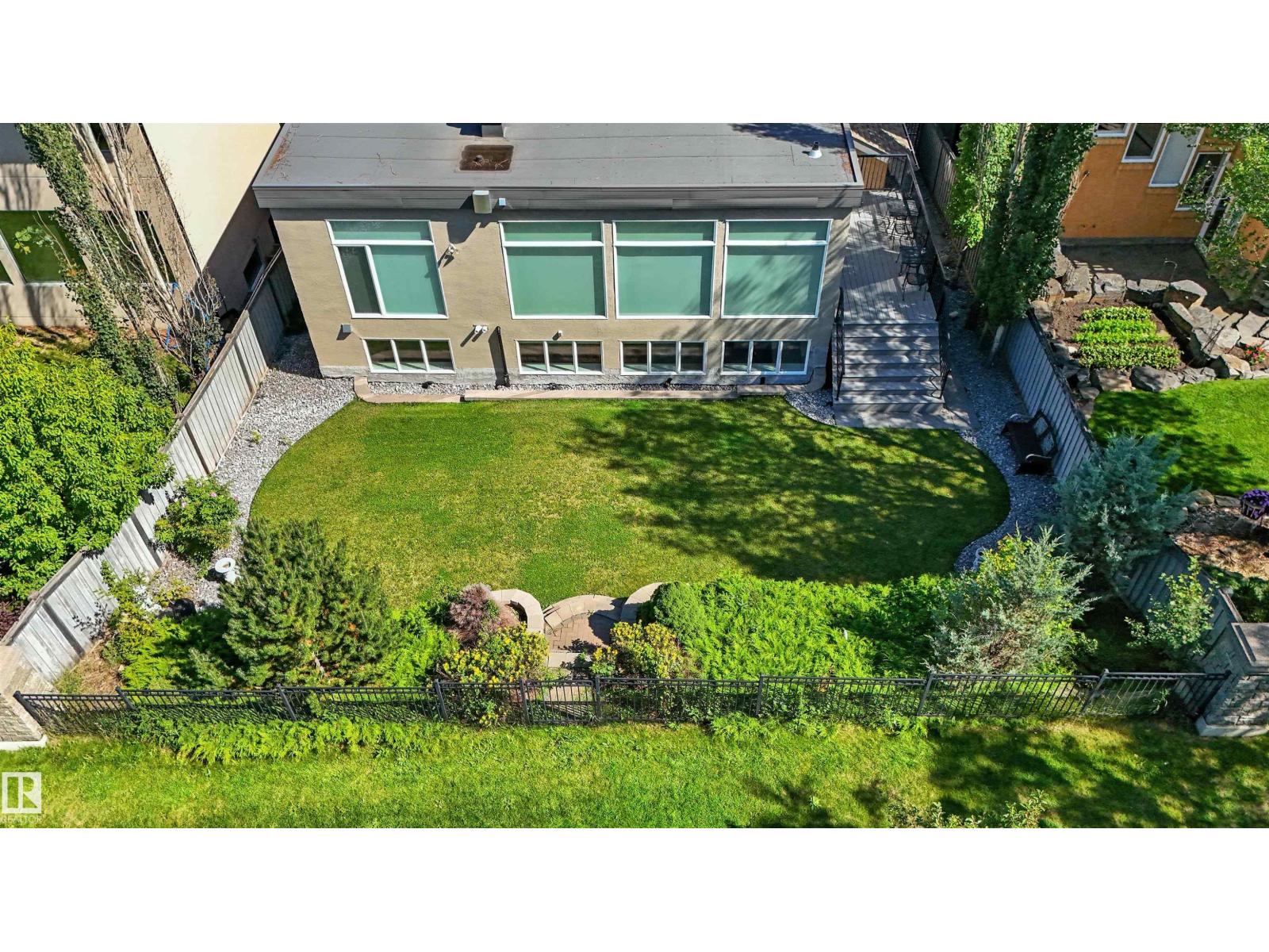 2426 MARTELL CR NW, Edmonton