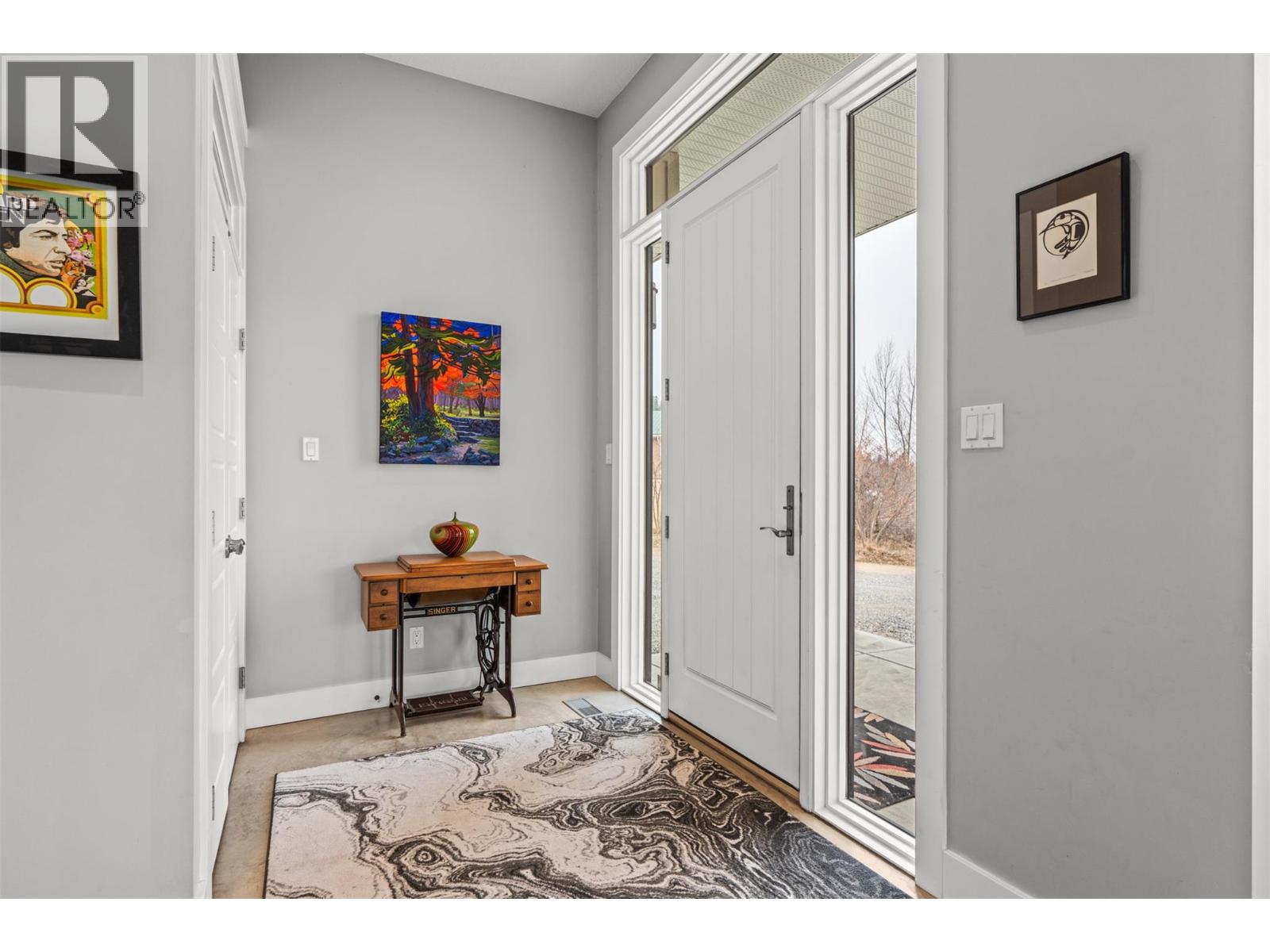 7697 Baker Hogg Road, Vernon