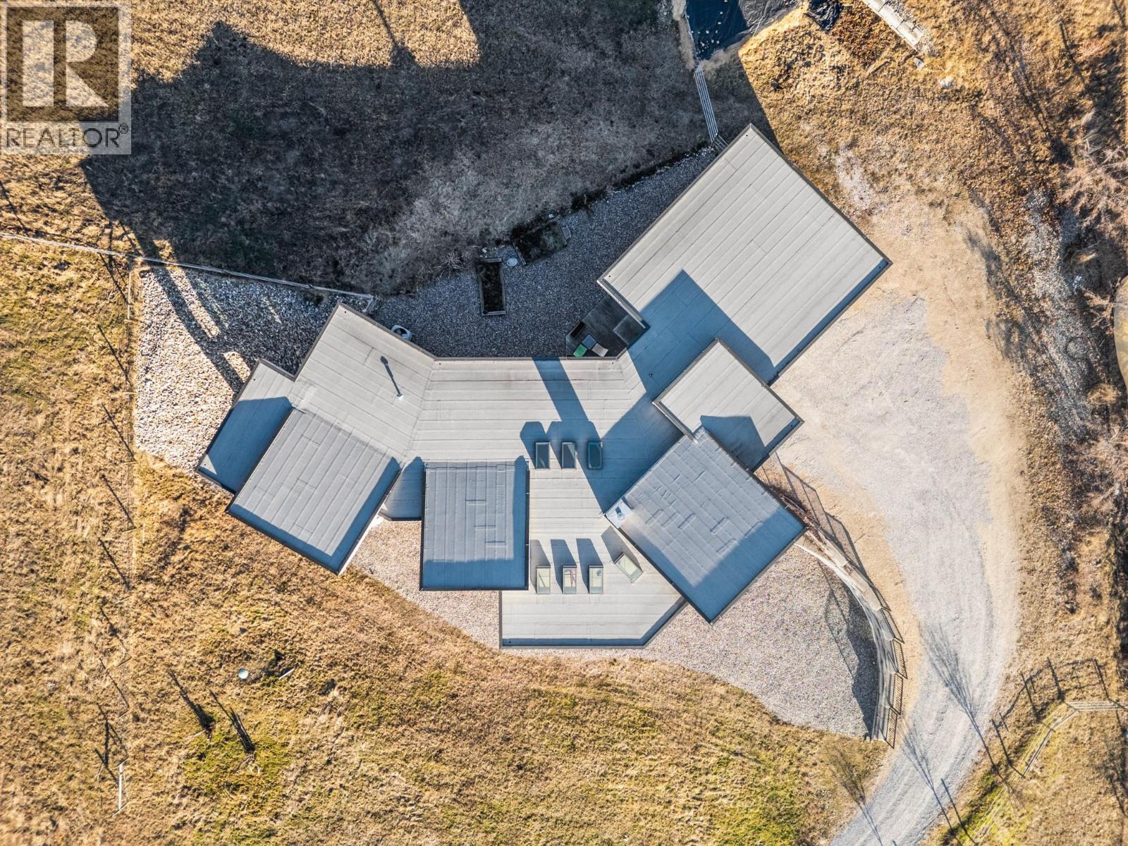 7697 Baker Hogg Road, Vernon