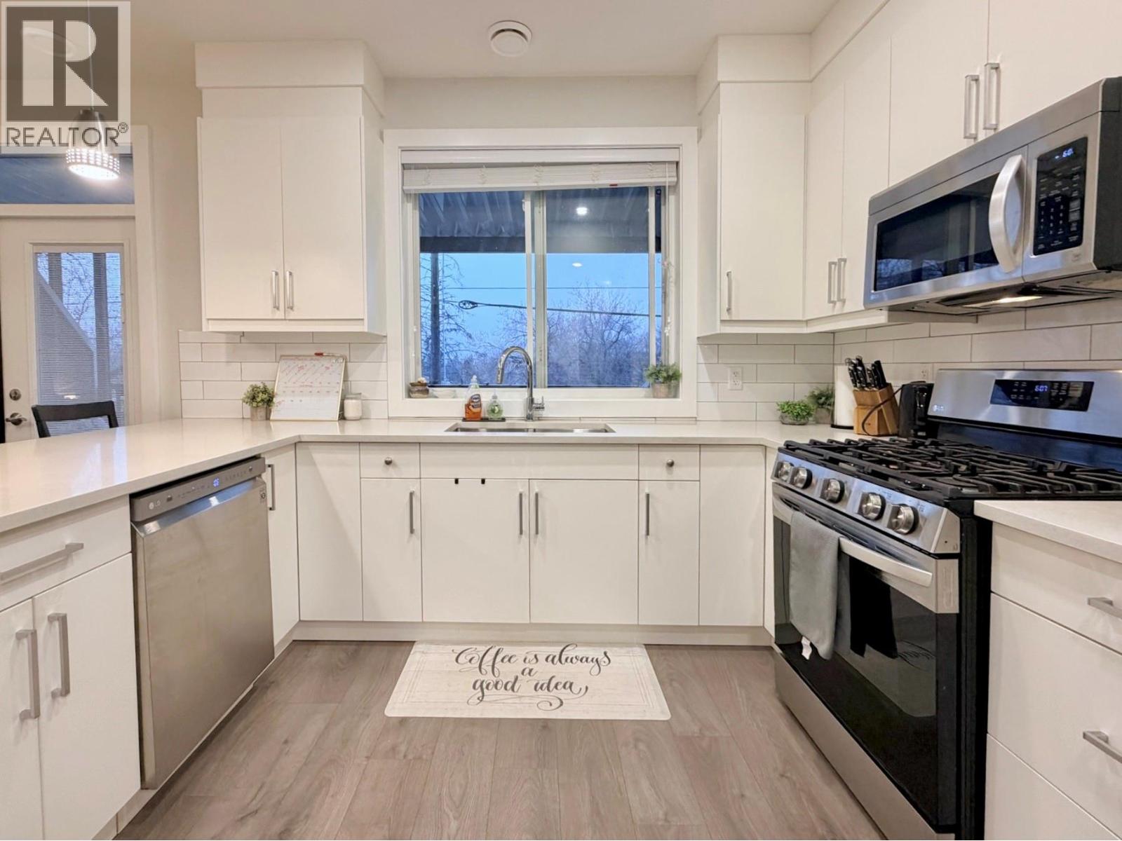 240 FORESTBROOK Drive Unit# 105, Penticton