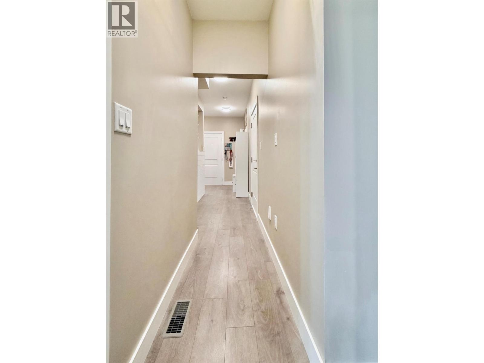 240 FORESTBROOK Drive Unit# 105, Penticton