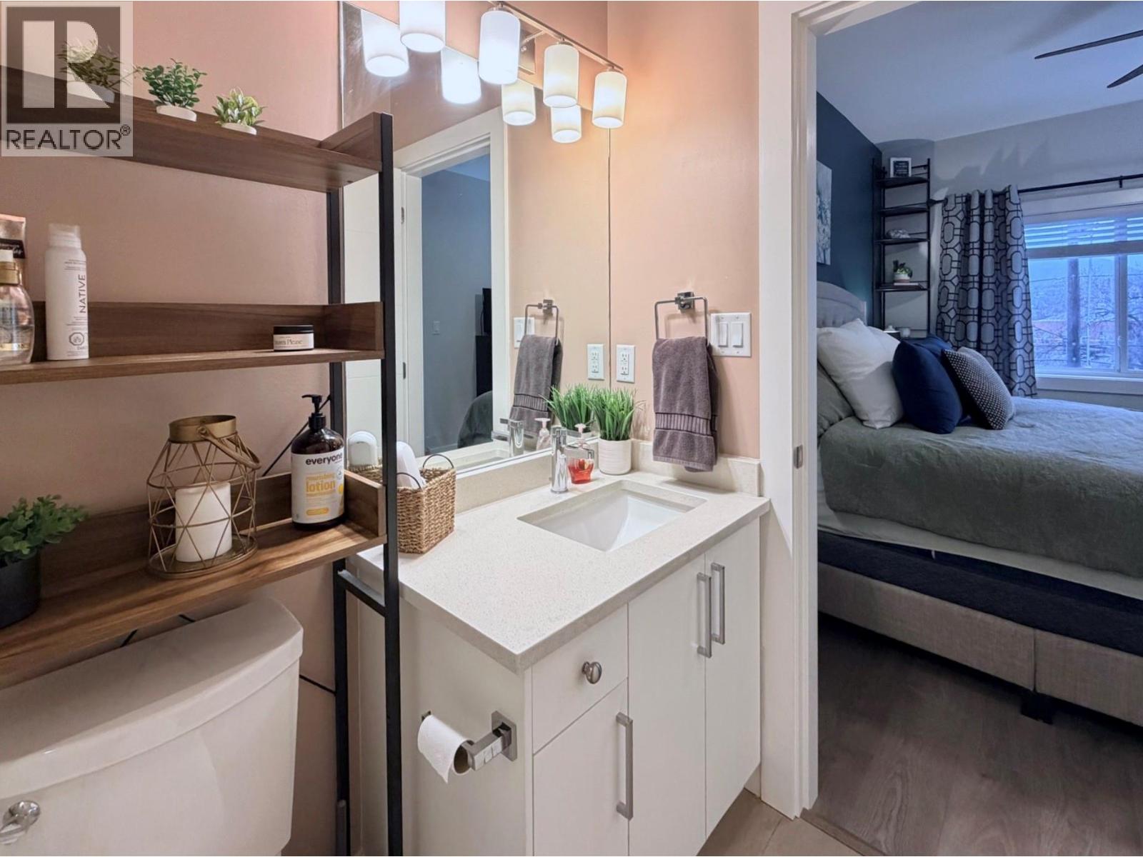 240 FORESTBROOK Drive Unit# 105, Penticton