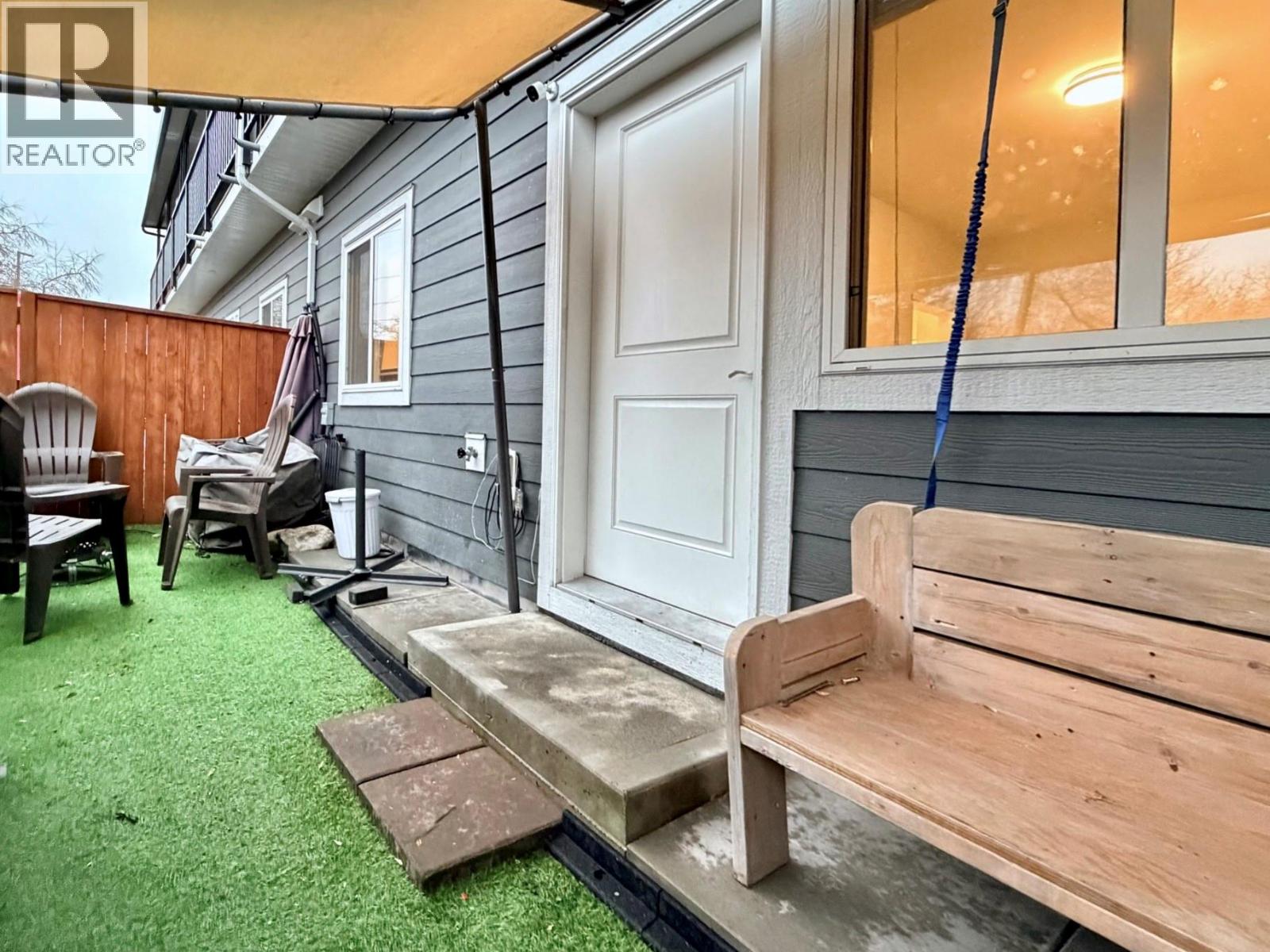 240 FORESTBROOK Drive Unit# 105, Penticton