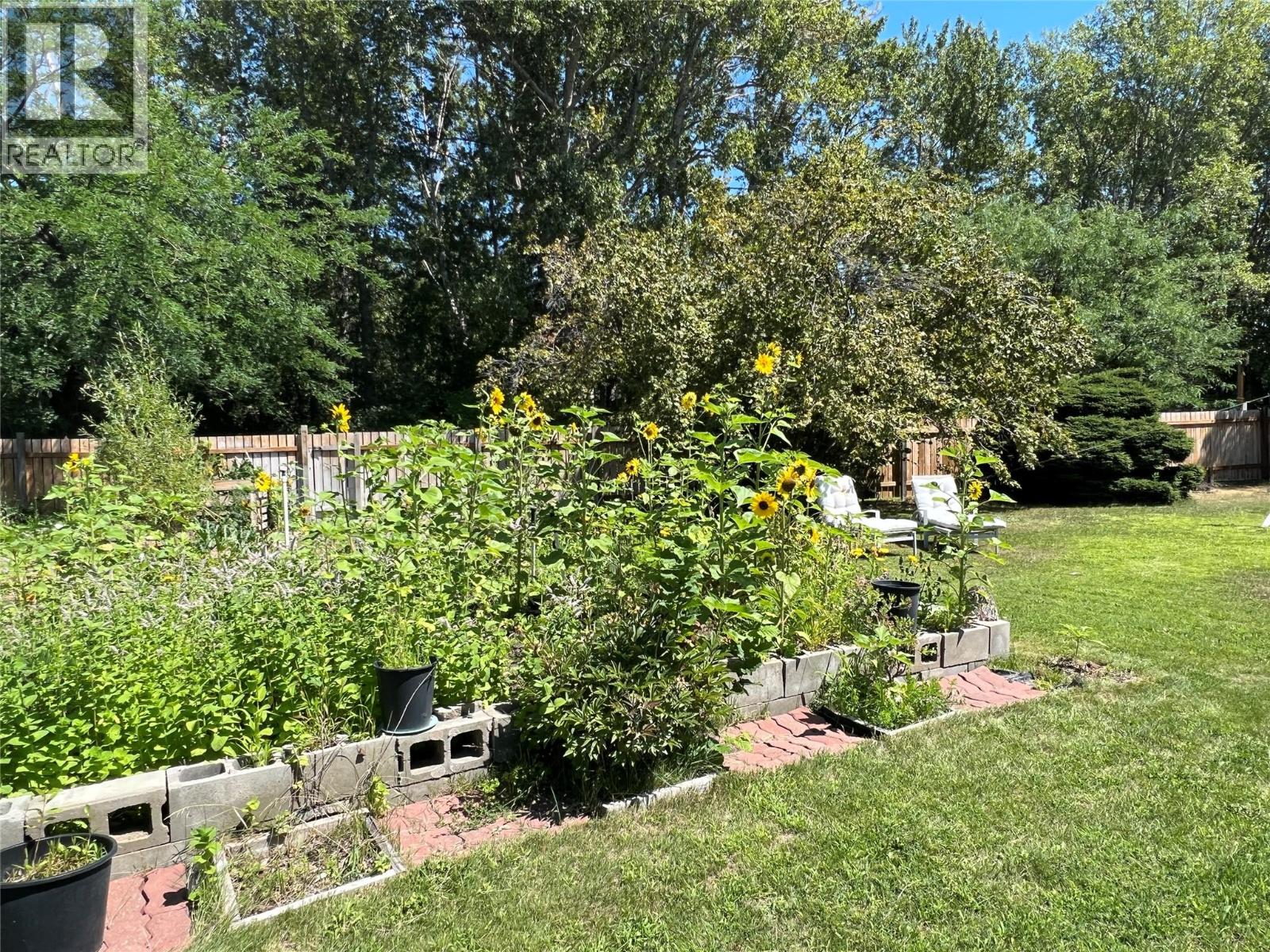 4030 San Clemente Avenue, Peachland