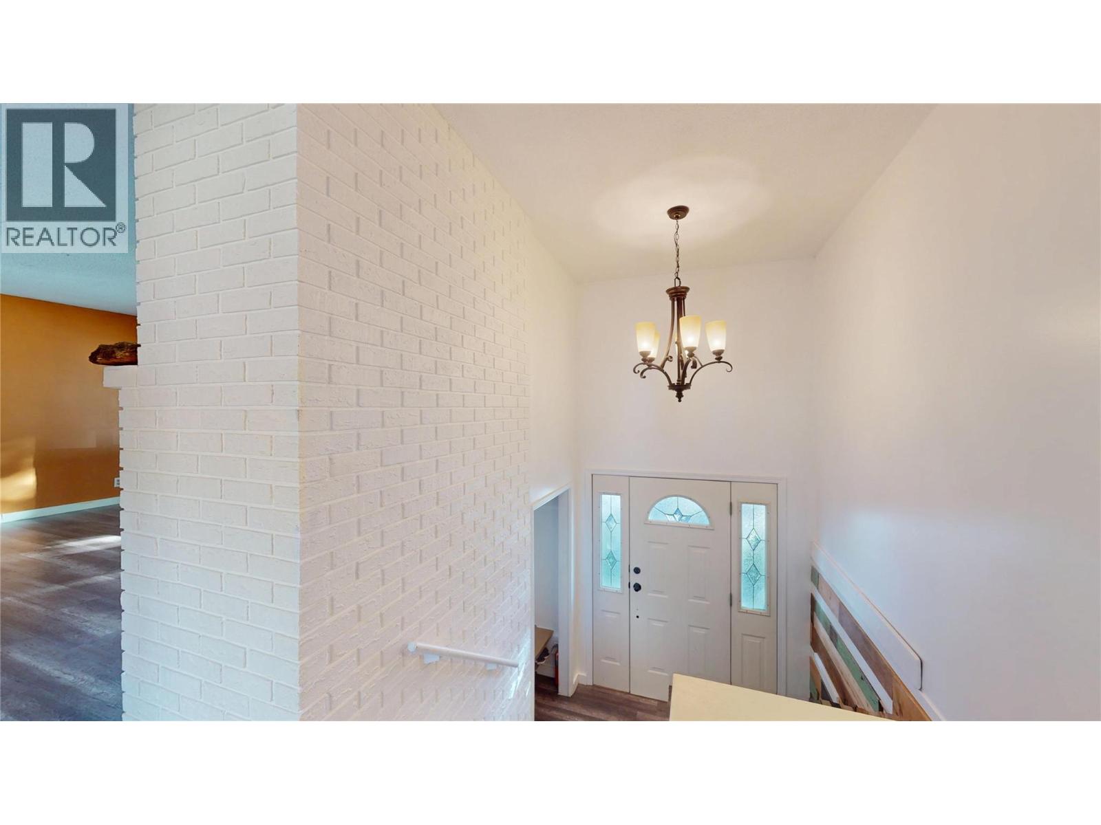 4030 San Clemente Avenue, Peachland