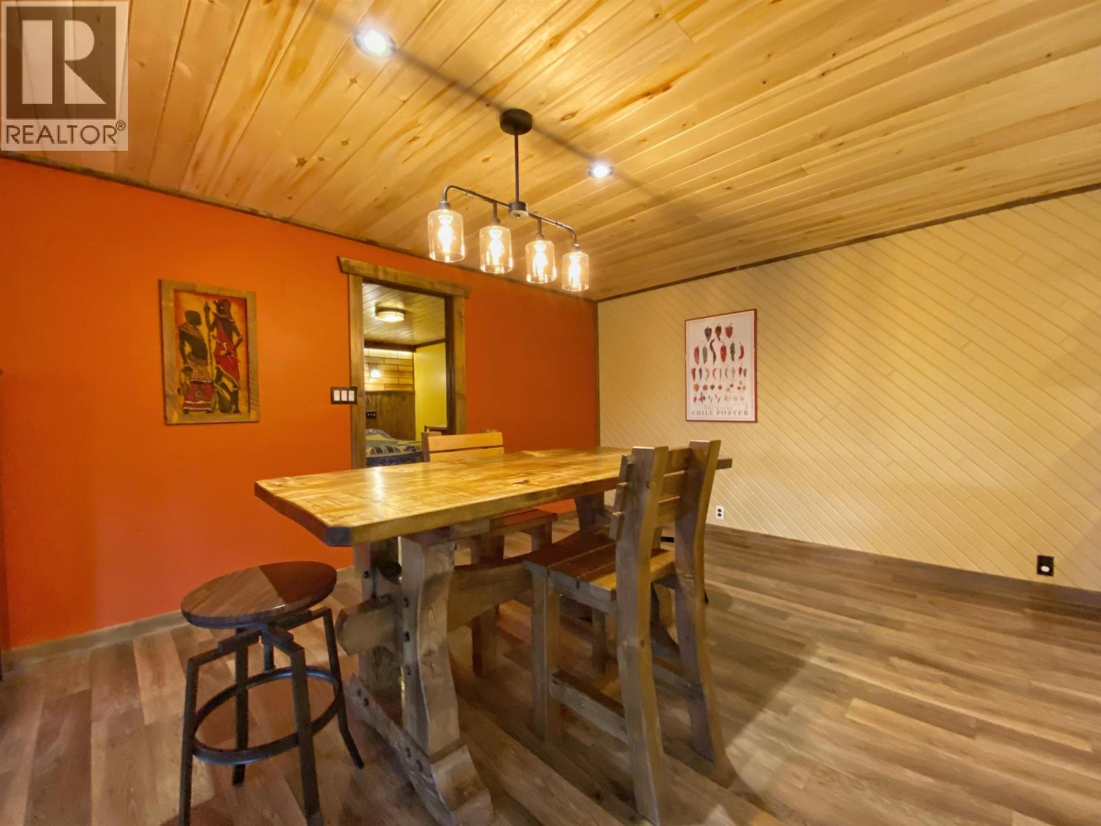 1505 HANKIN Street, Hazelton