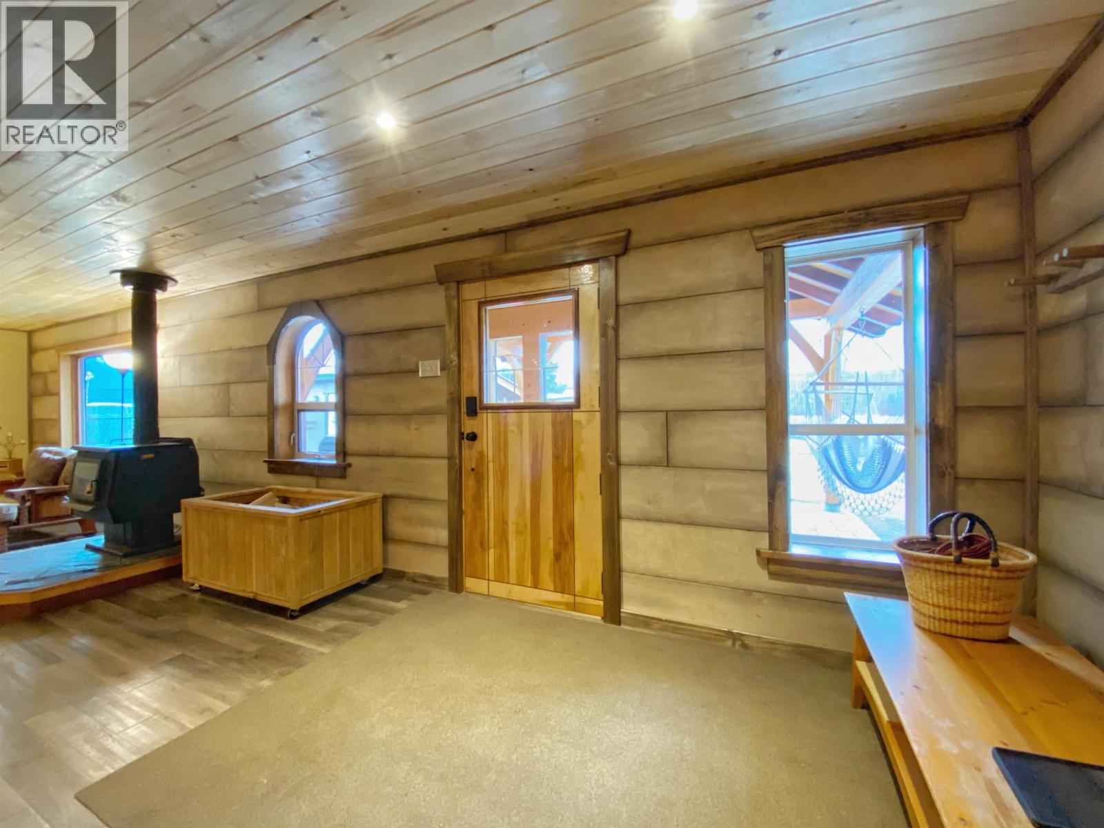 1505 HANKIN Street, Hazelton