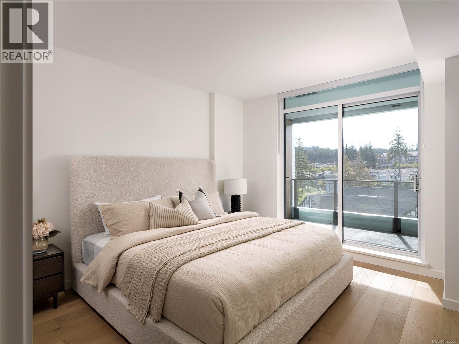 #1307 2000 HANNINGTON RD - 6