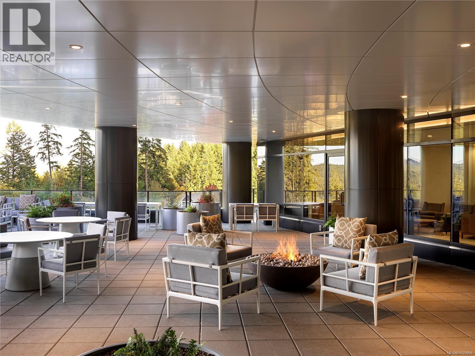 #1307 2000 HANNINGTON RD - 12