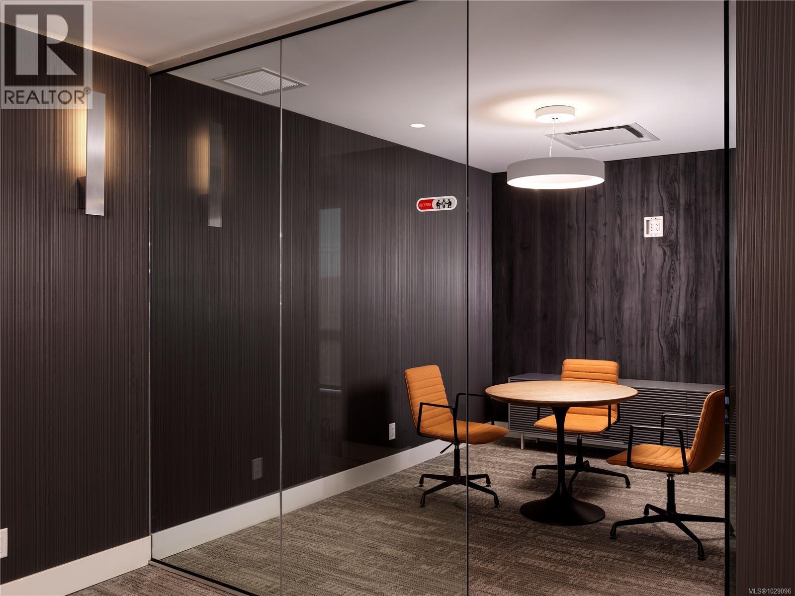 #1307 2000 HANNINGTON RD - 16