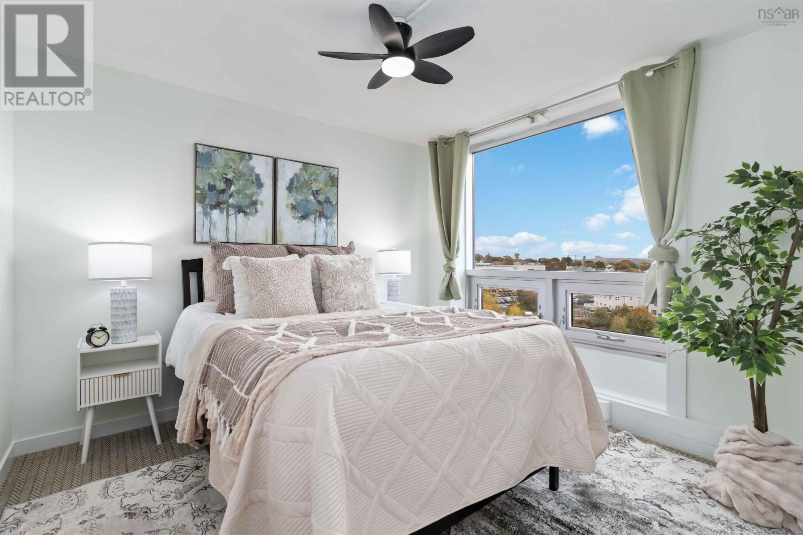 Property photo of 1105 5572 North Ridge Road