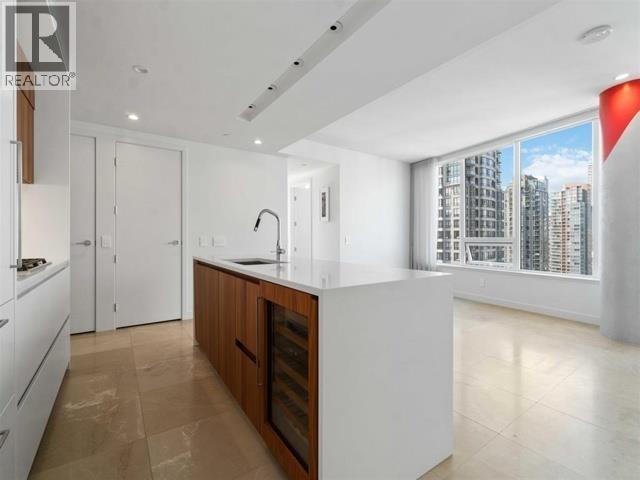 2005 885 CAMBIE STREET, Vancouver