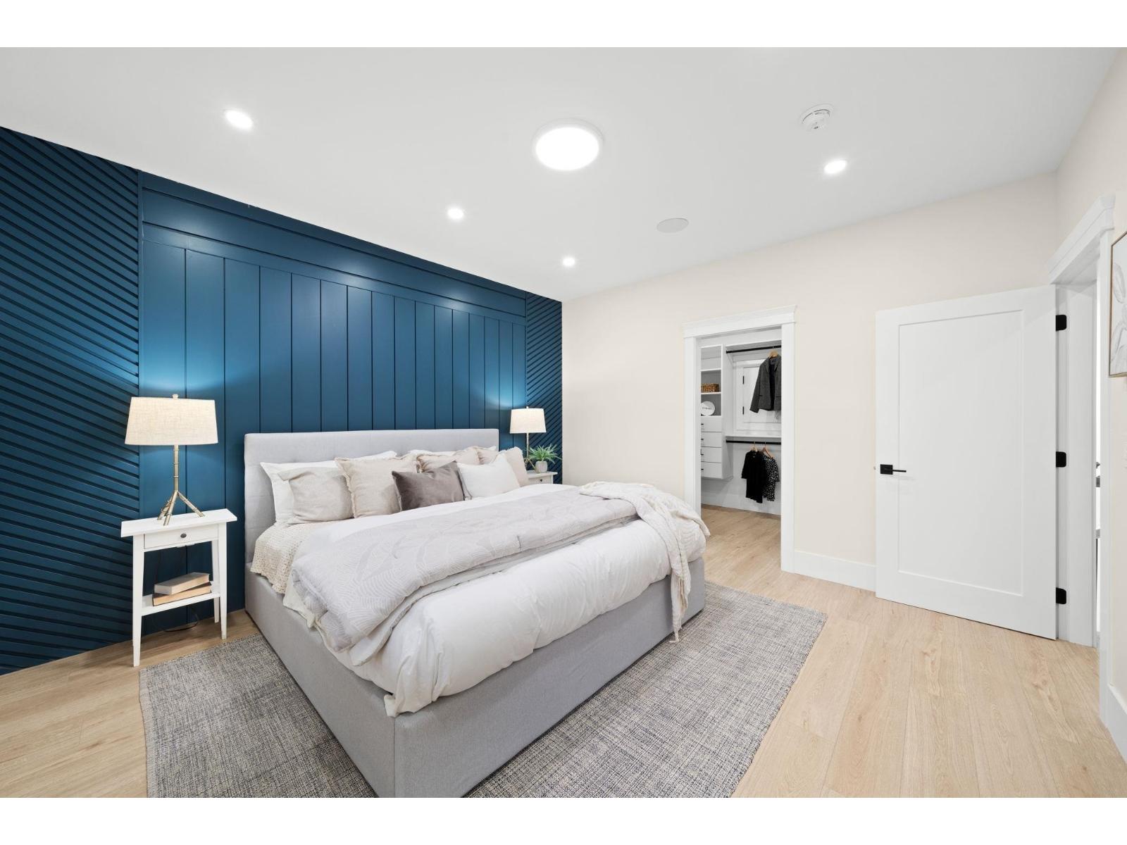 33995 WALNUT AVENUE, Abbotsford