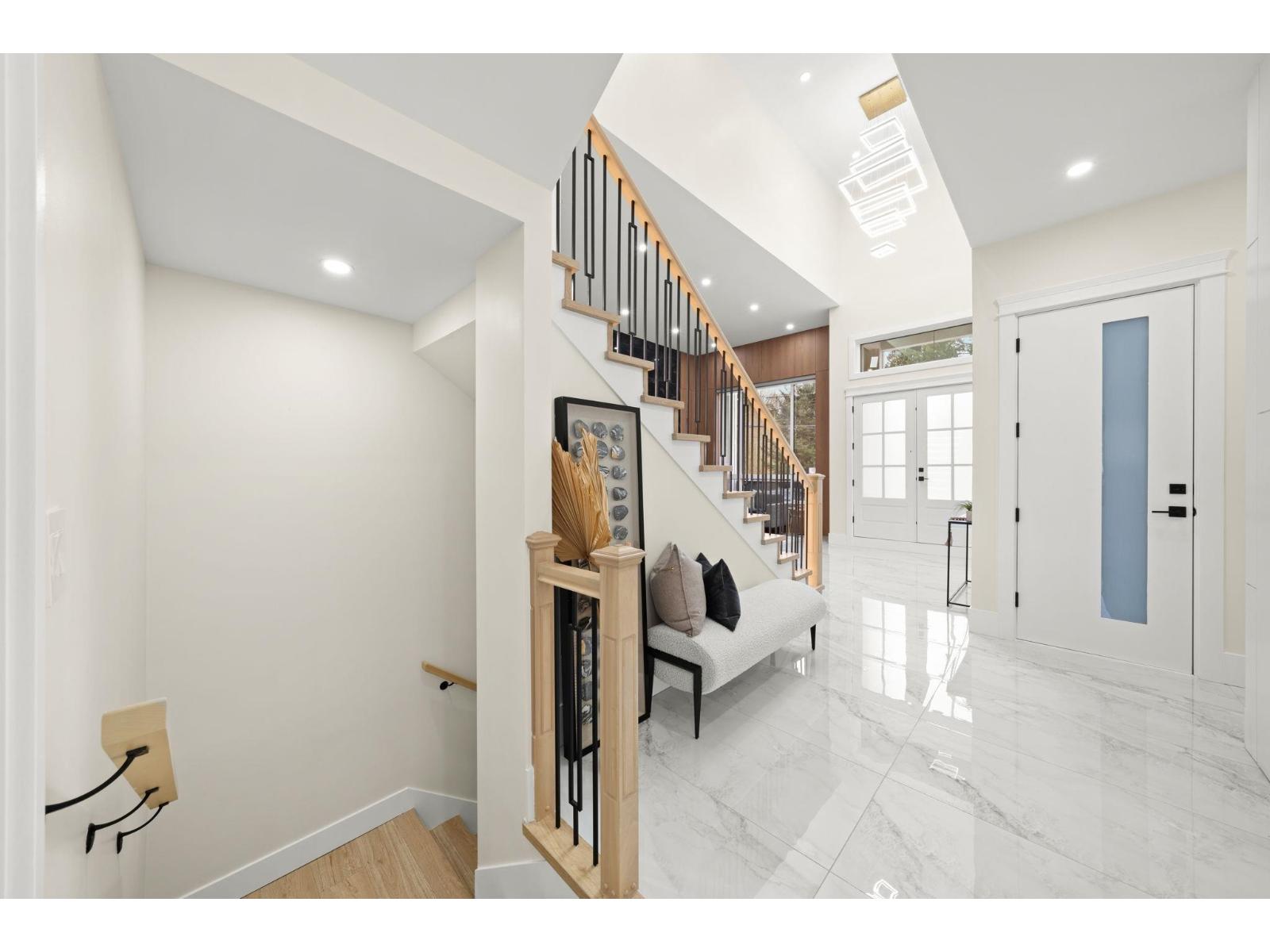 33995 WALNUT AVENUE, Abbotsford