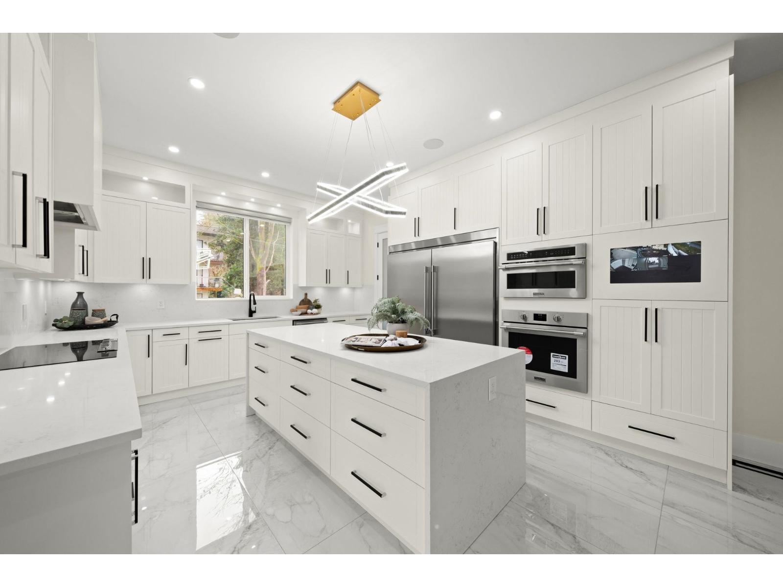 33995 WALNUT AVENUE, Abbotsford