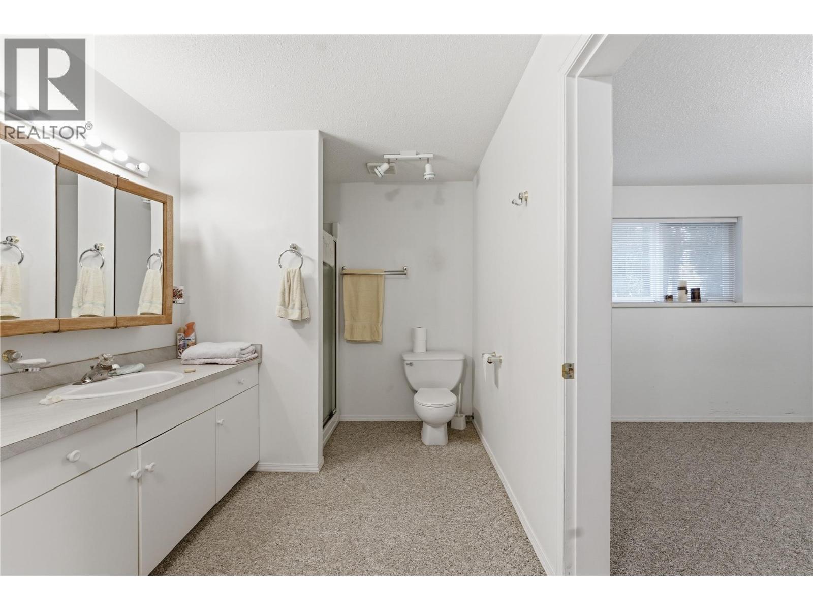 1660 28 Avenue NE, Salmon Arm