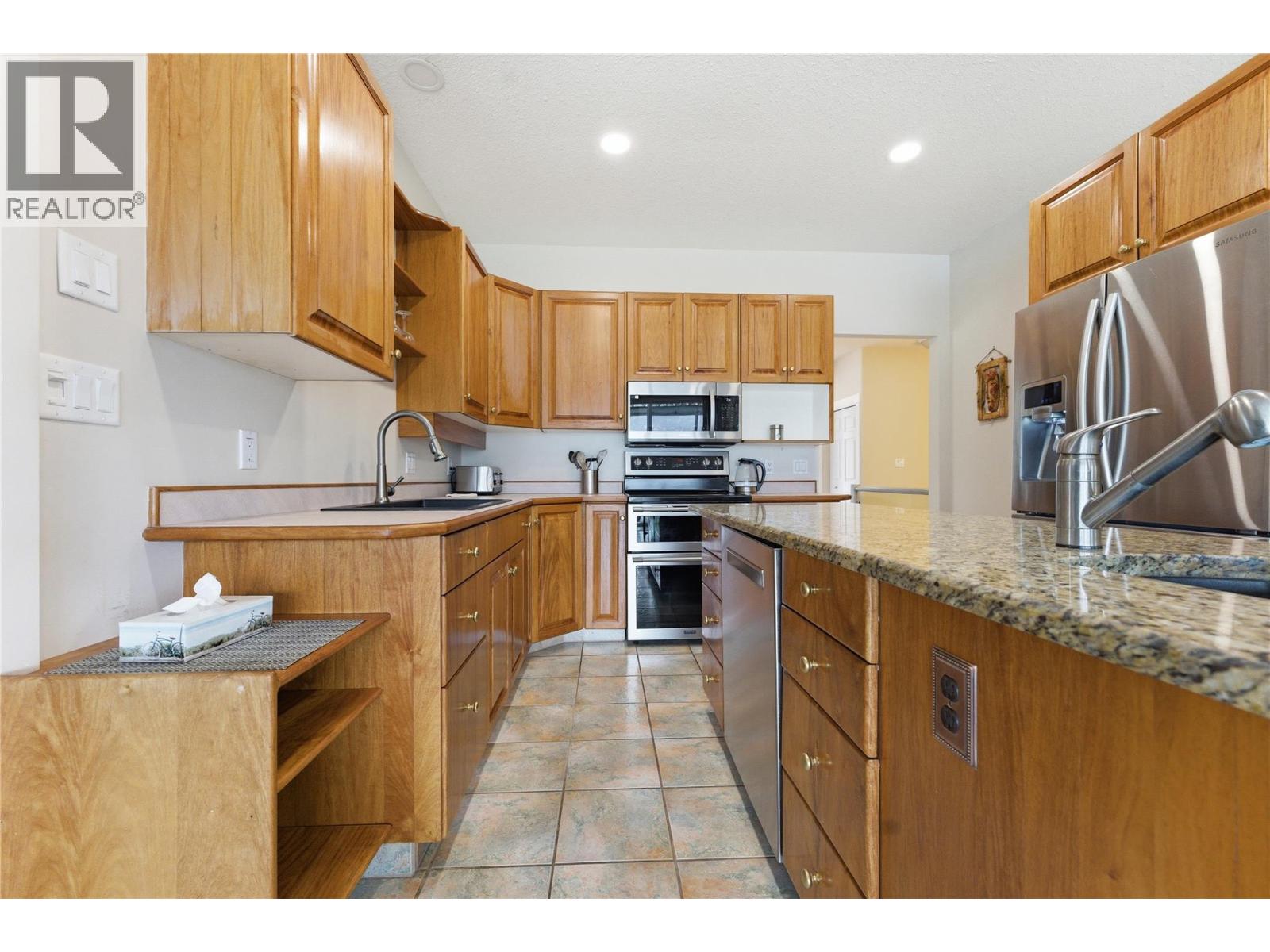 1660 28 Avenue NE, Salmon Arm