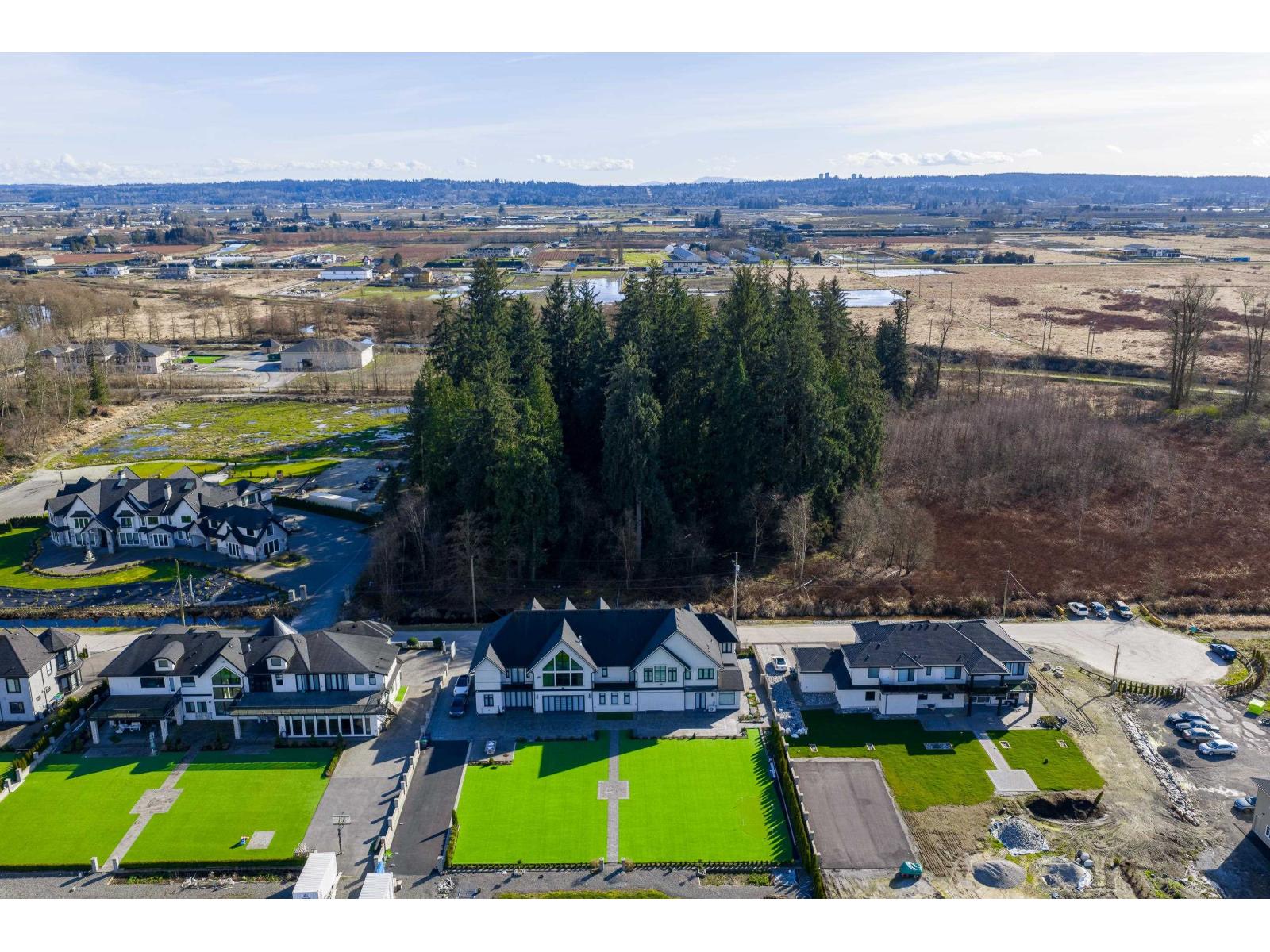 16087 59 Avenue - photo 2