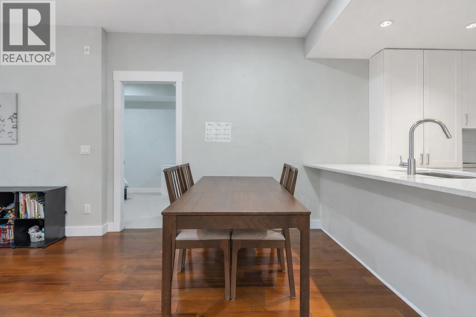 106 1166 54A STREET, Delta