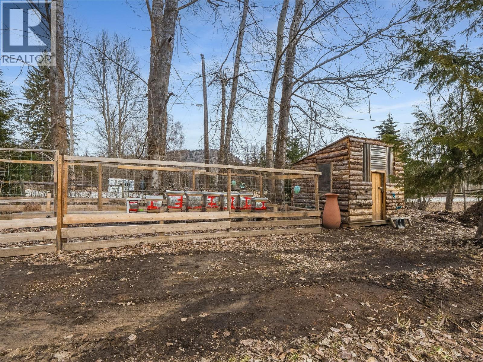 4229 CASINO Road, Trail