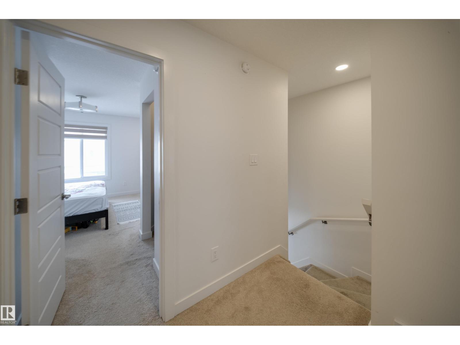 #62 2215 24 ST NW - 17