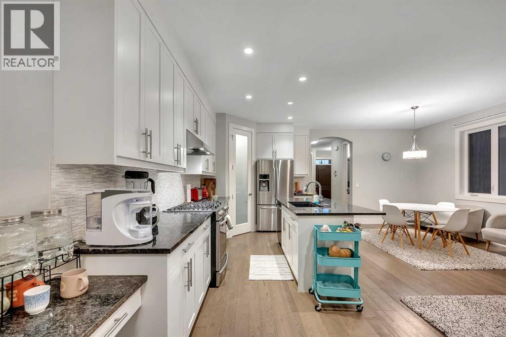 Single Family House for Sale in   Avenue NW Capitol Hill Calgary 