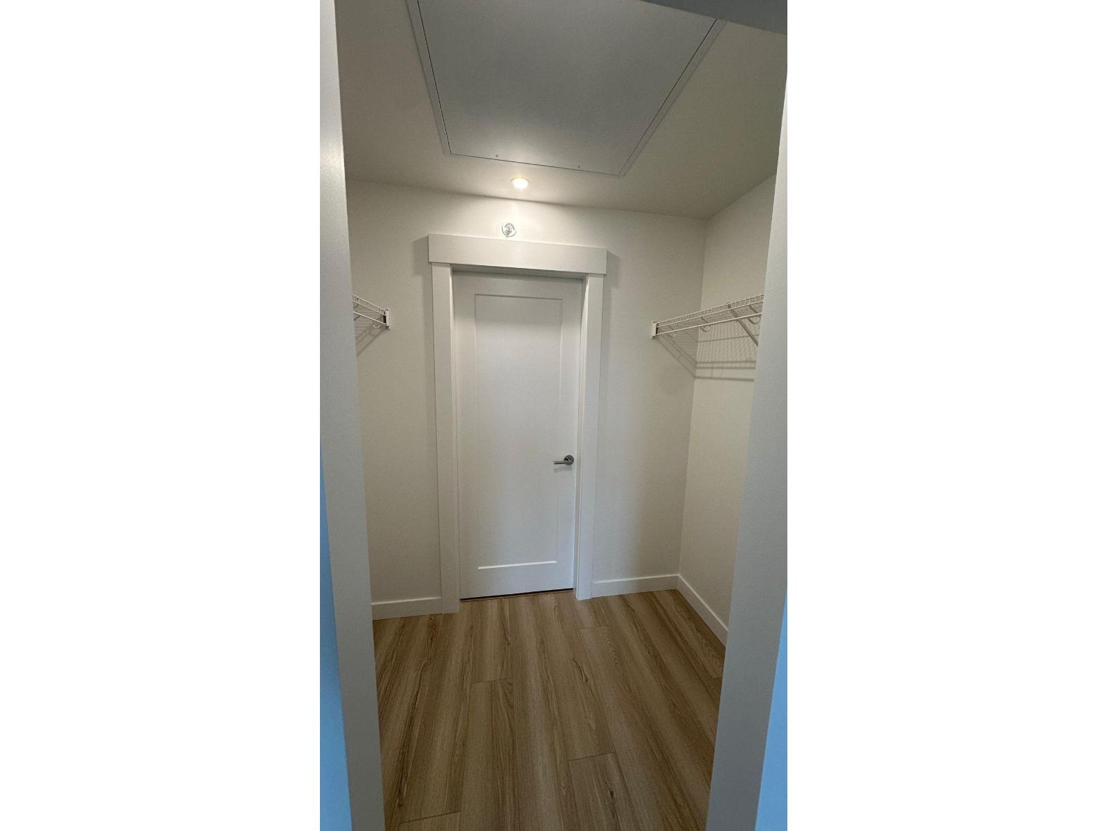 306 2771 MONTROSE AVENUE, Abbotsford