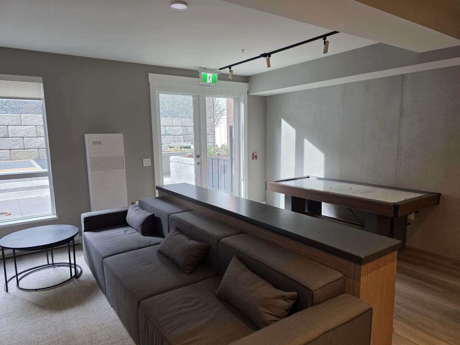 306 2771 MONTROSE AVENUE, Abbotsford