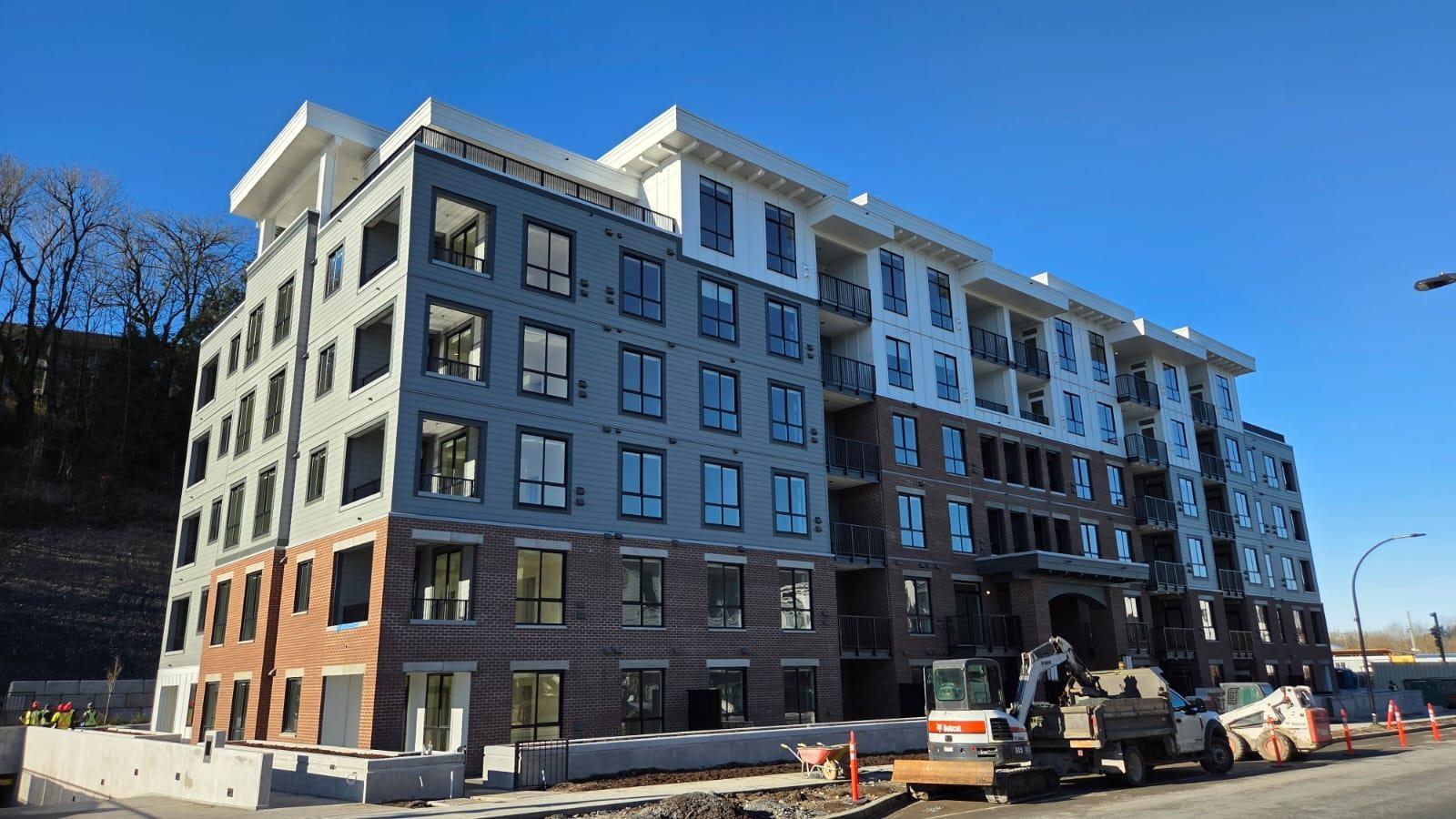 306 2771 MONTROSE AVENUE, Abbotsford