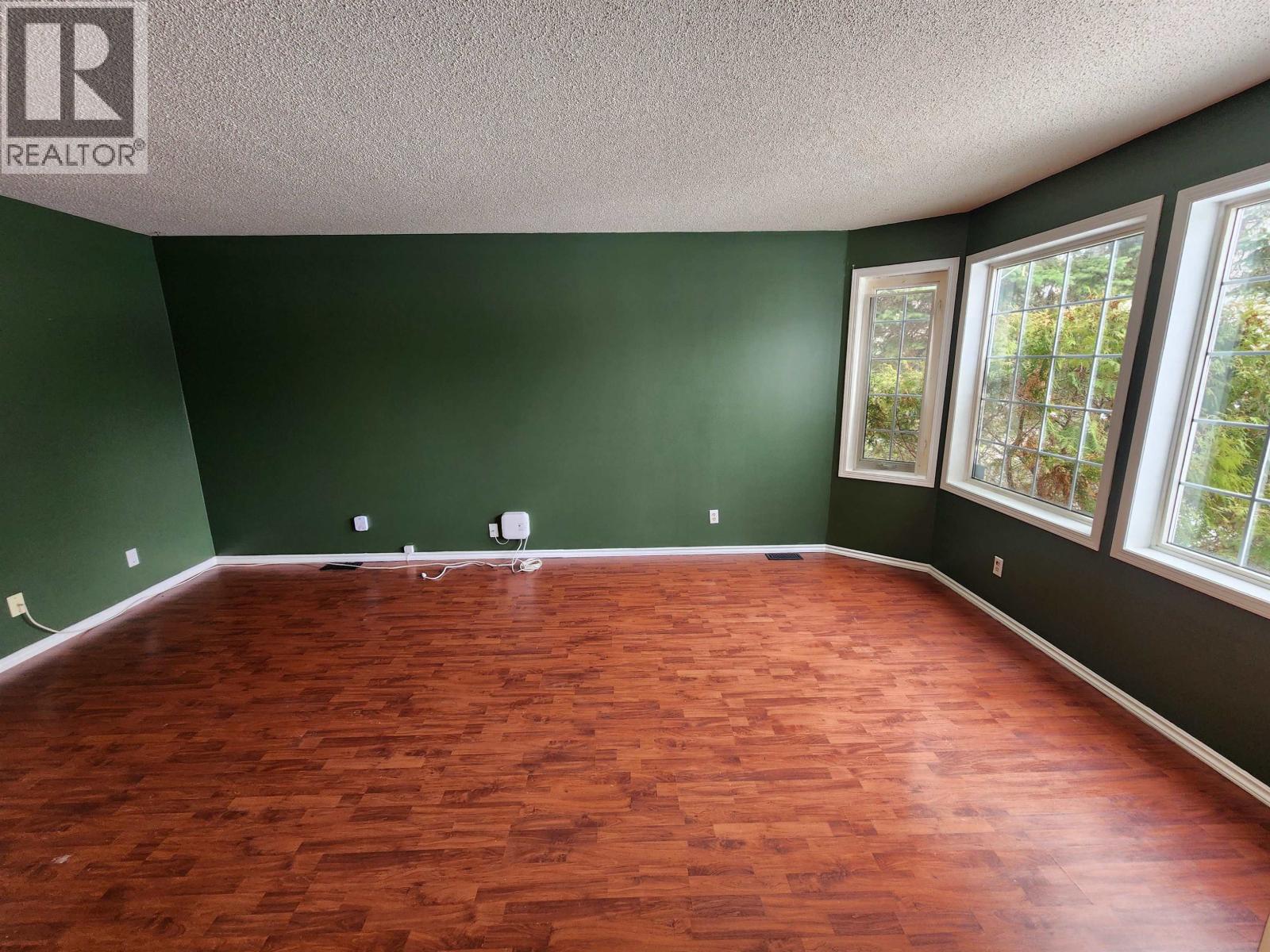 7615 PEARL DRIVE - 7