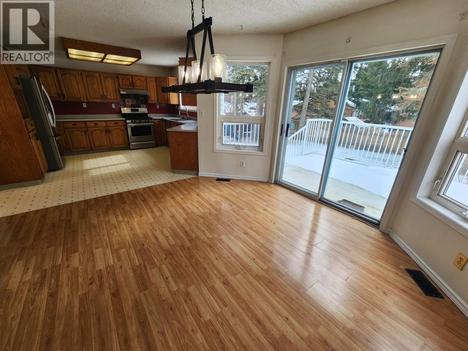 7615 PEARL DRIVE - 9