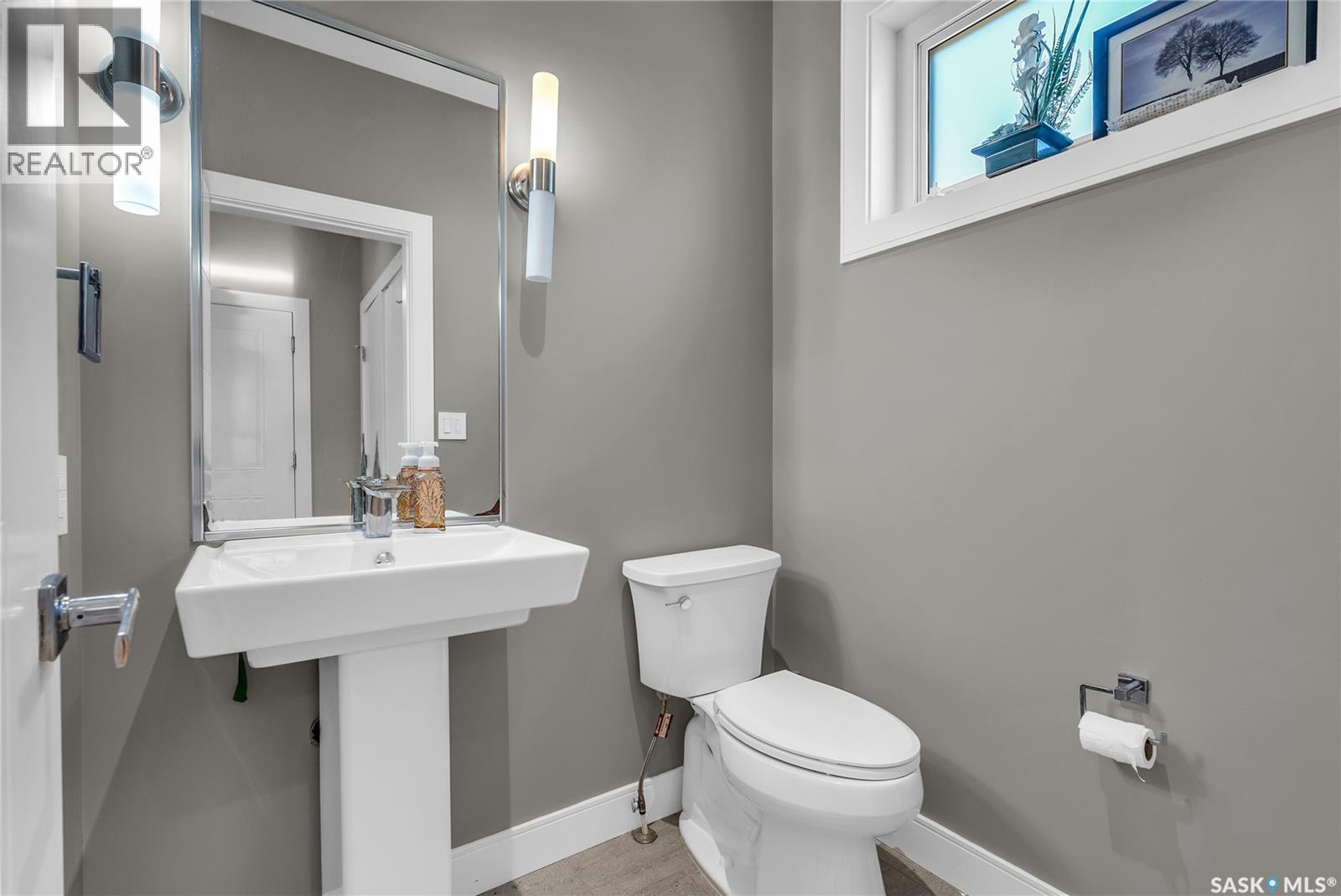 Single Family House 2 Level for Sale in  Mahabir COURT Saskatoon 