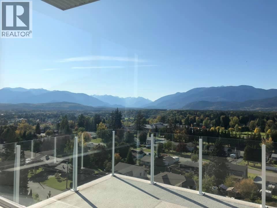 #18-4022 YEO Street, Terrace