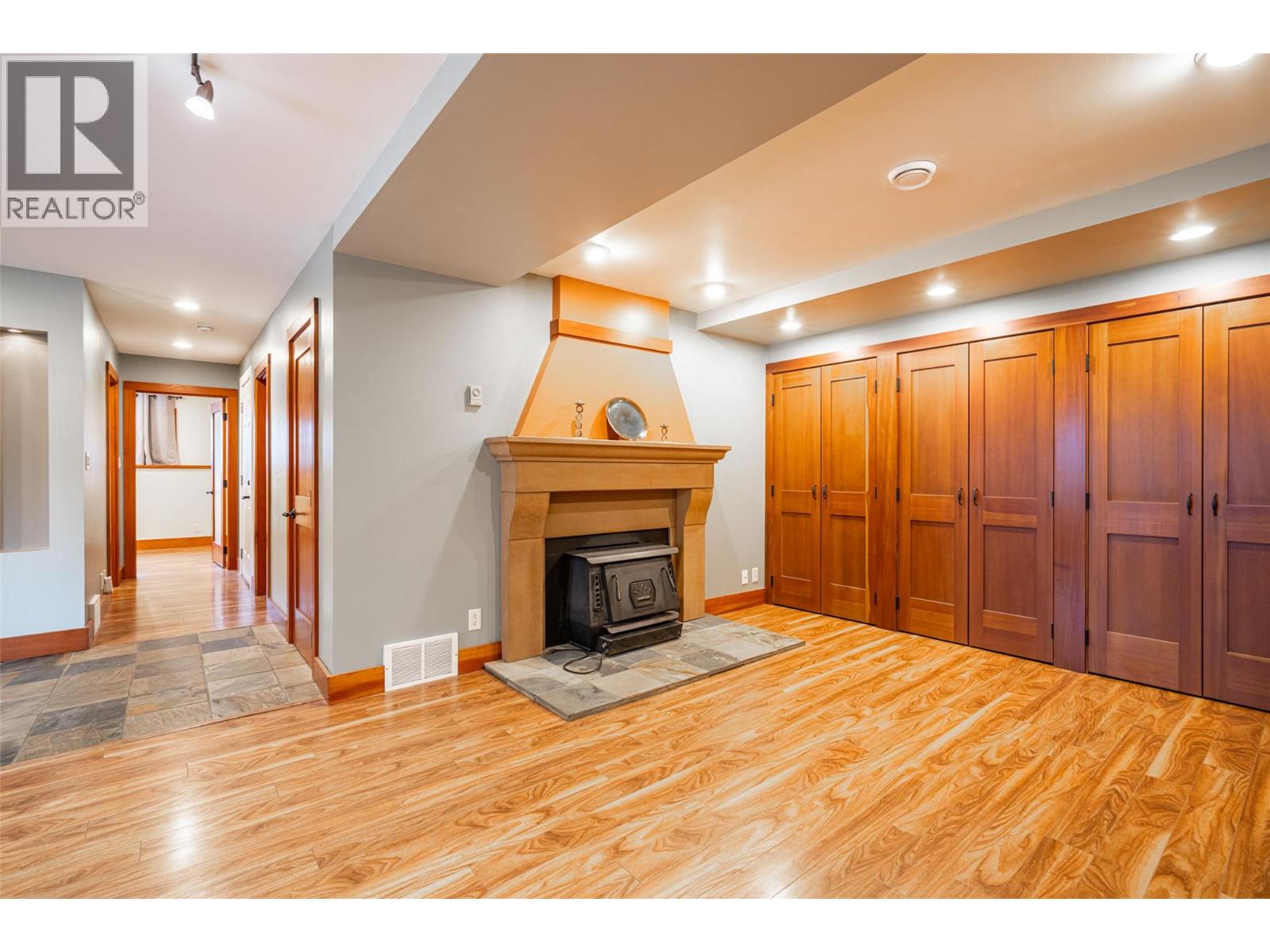  6440 Okanagan Avenue Southeast, Salmon Arm