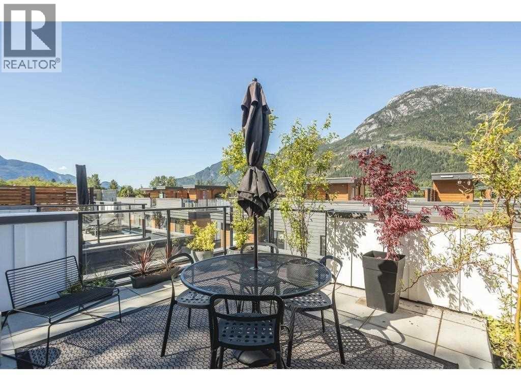 52 39769 GOVERNMENT ROAD, Squamish
