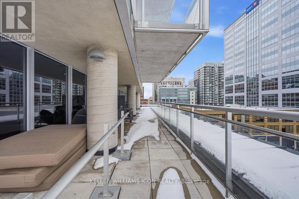 1301 - 324 LAURIER AVENUE W — photo 39