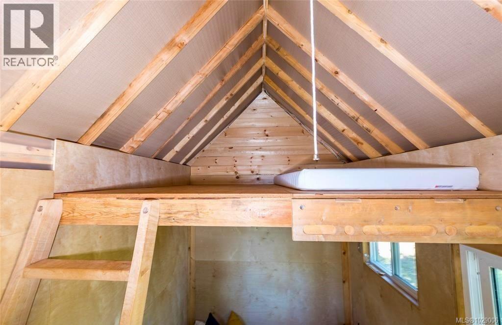  174 Victoria Street, Salt Spring